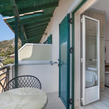 Sunset Triple 1 Apartman Áyios Nikítas Kültér fotó