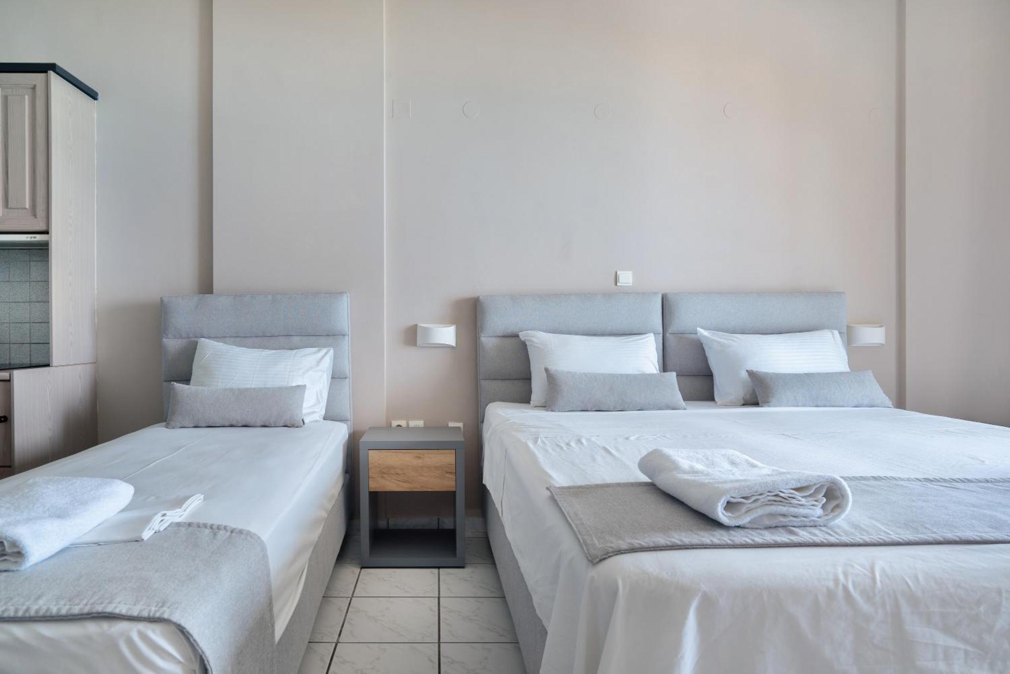 Sunset Triple 1 Apartman Áyios Nikítas Kültér fotó